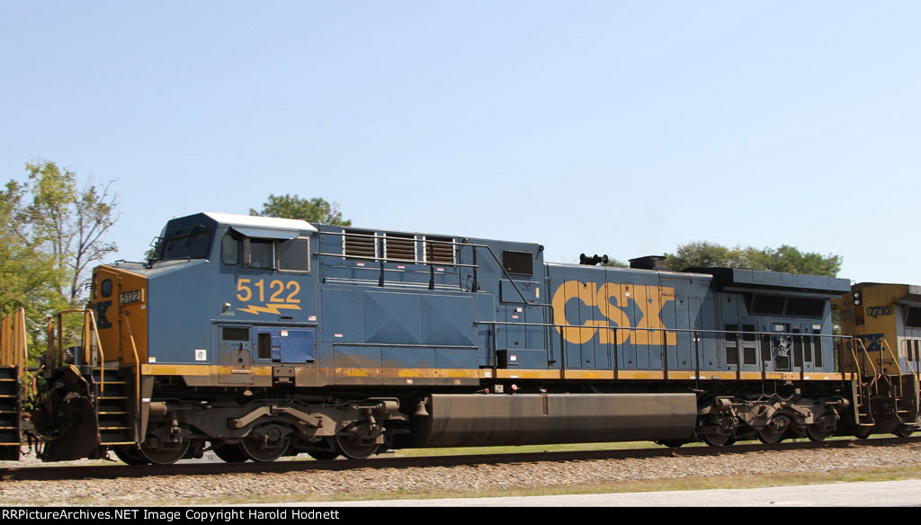 CSX 5122